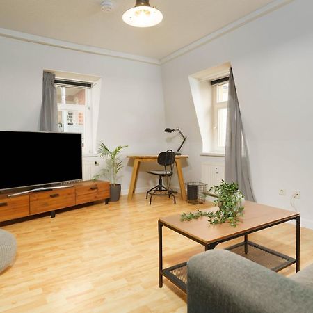 2R Apartment Perfect For Families! Kitchen - Parking - Netflix Дрезден Экстерьер фото